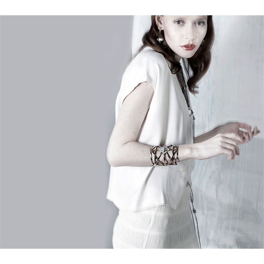 'Griglie' cuff bracelet with pyramid GRIGLIE | BR RIGIDOBRO PIRAM CDR